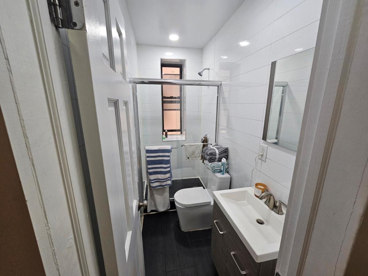 Apartment In Ню Йорк Екстериор снимка